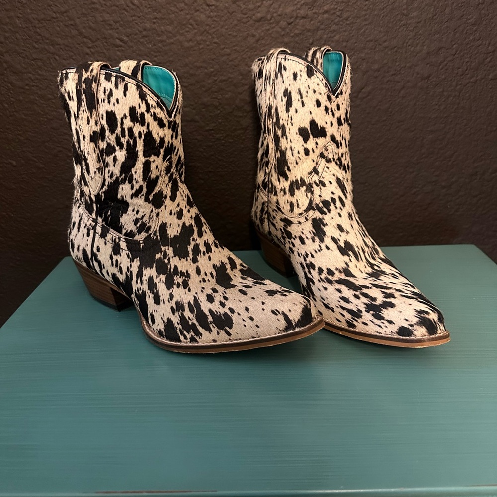 Myra Cowhide Booties